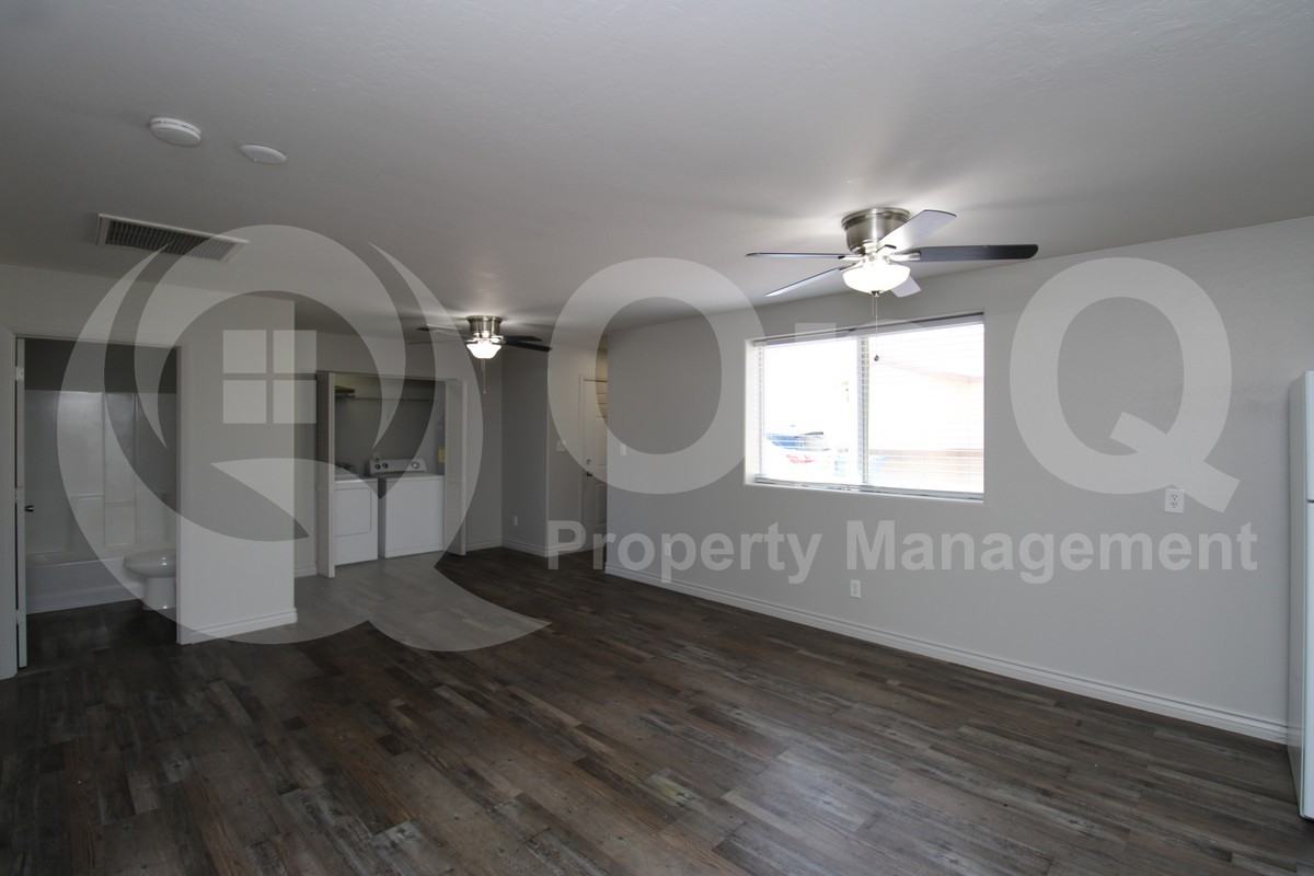 1702 S 4th St #2 - Photo 4 of 15