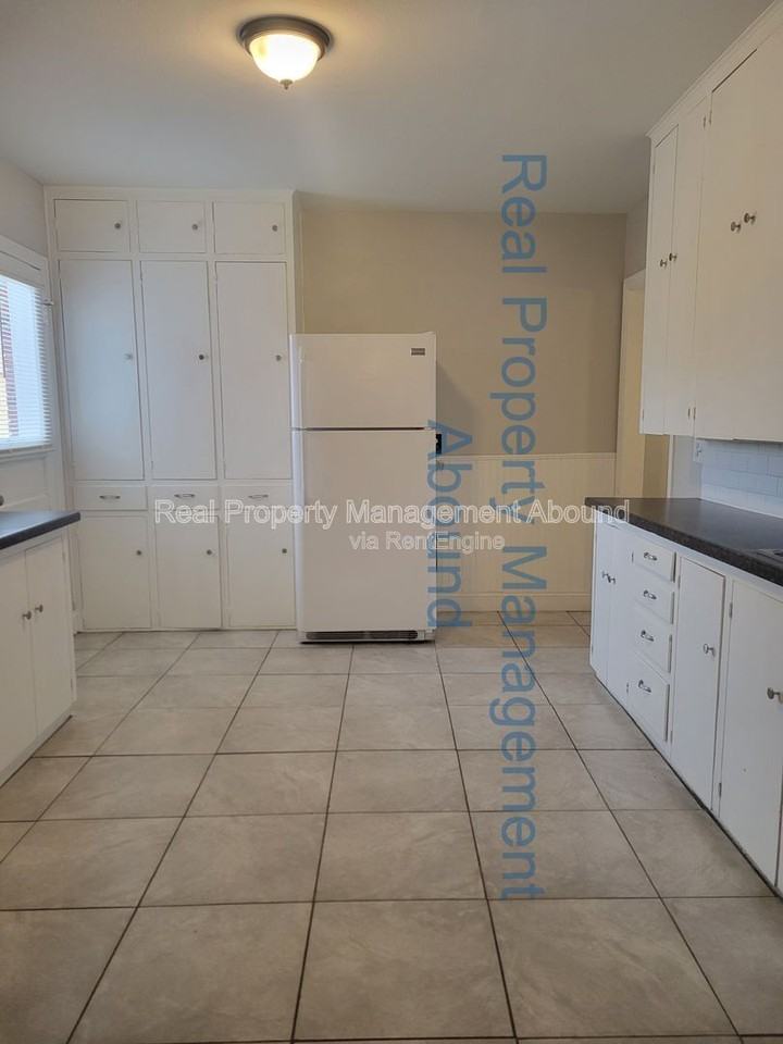 1415 S New Haven Ave - Photo 3 of 42