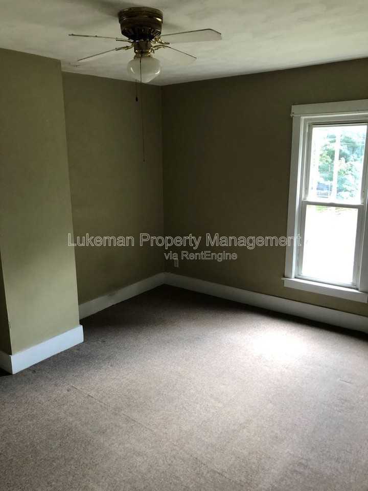 1020 W Kalamazoo Ave #2 - Photo 4 of 6