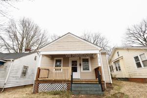 featured image of 1910 Chicago Ave