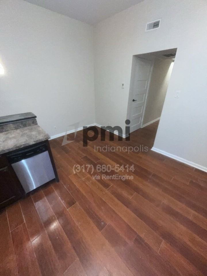 406 N Delaware St #311 - Photo 5 of 20