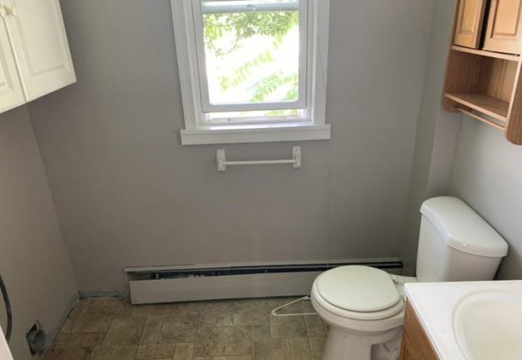 1816 Scarboro St - Photo 2 of 18