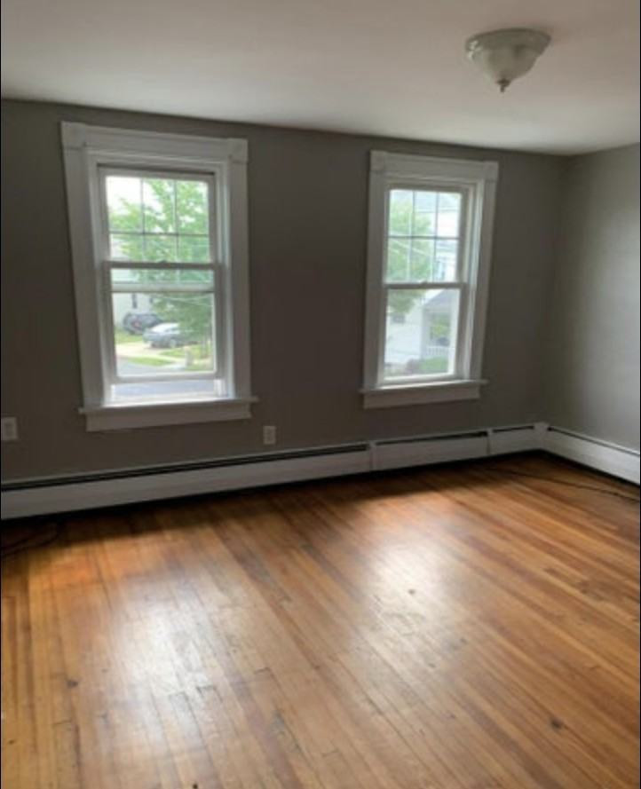 1816 Scarboro St - Photo 3 of 18