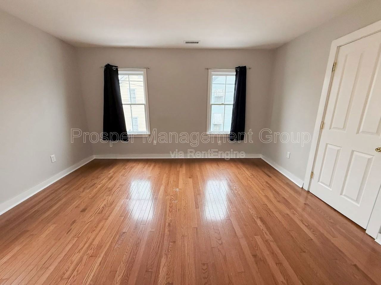 35 Hanover St #A - Photo 7 of 13