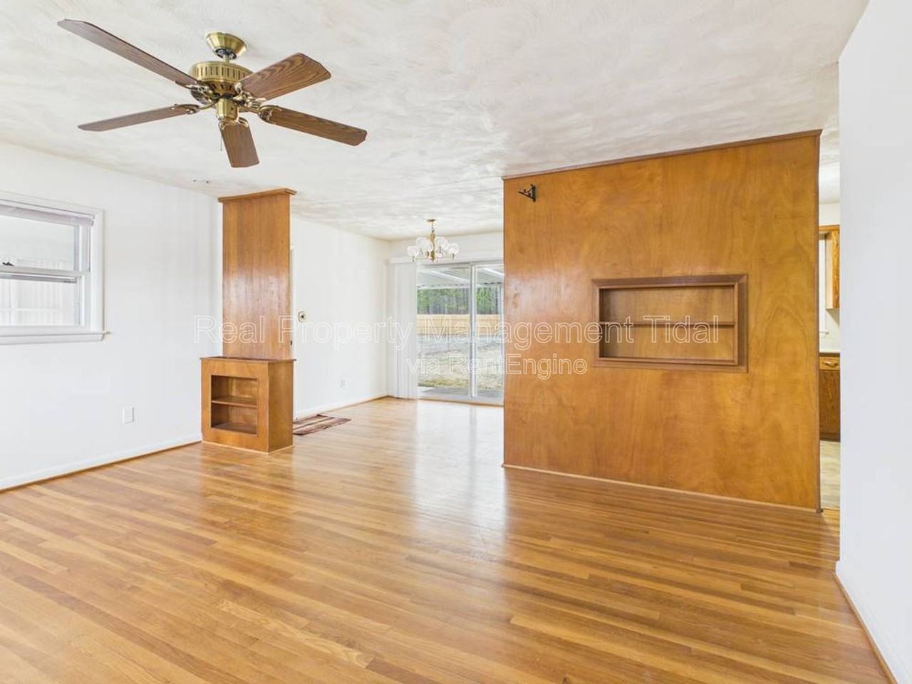 47 Beaconsdale Ln - Photo 4 of 33