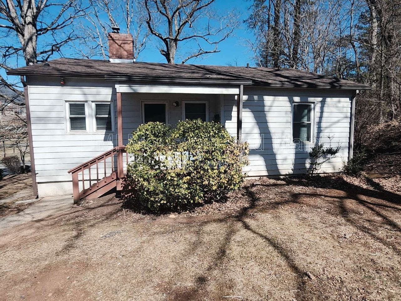 2 Woodlands Dr - Photo 3 of 29