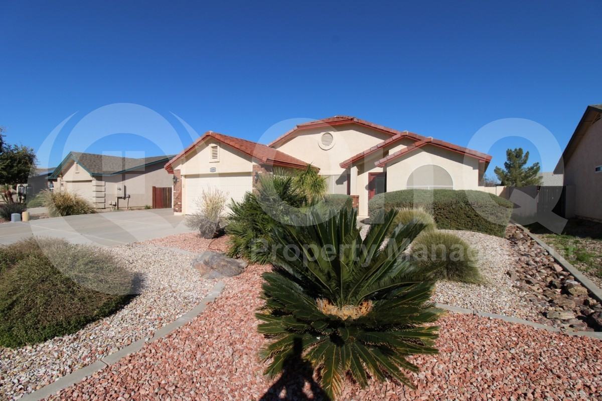 4486 E Meadow Land Dr - Photo 2 of 24