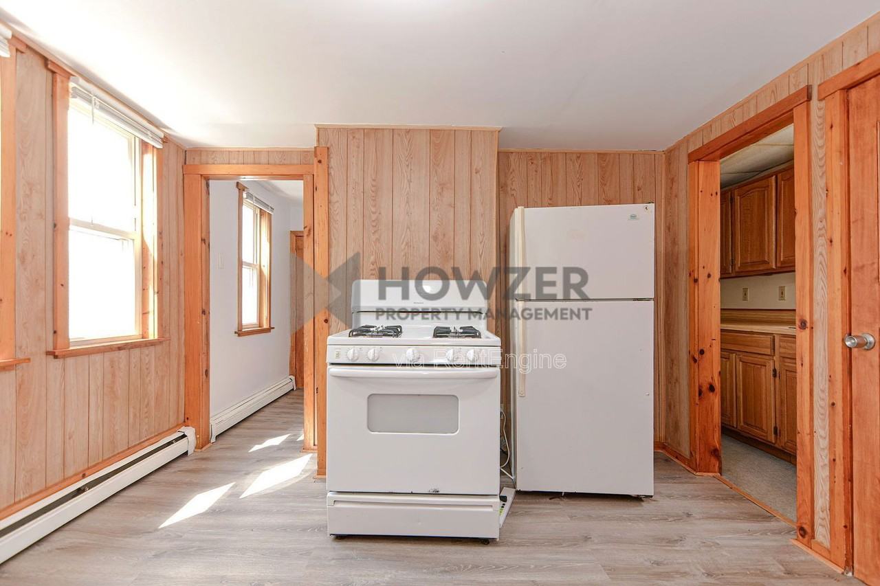 41 Park St #1REAR - Photo 3 of 26