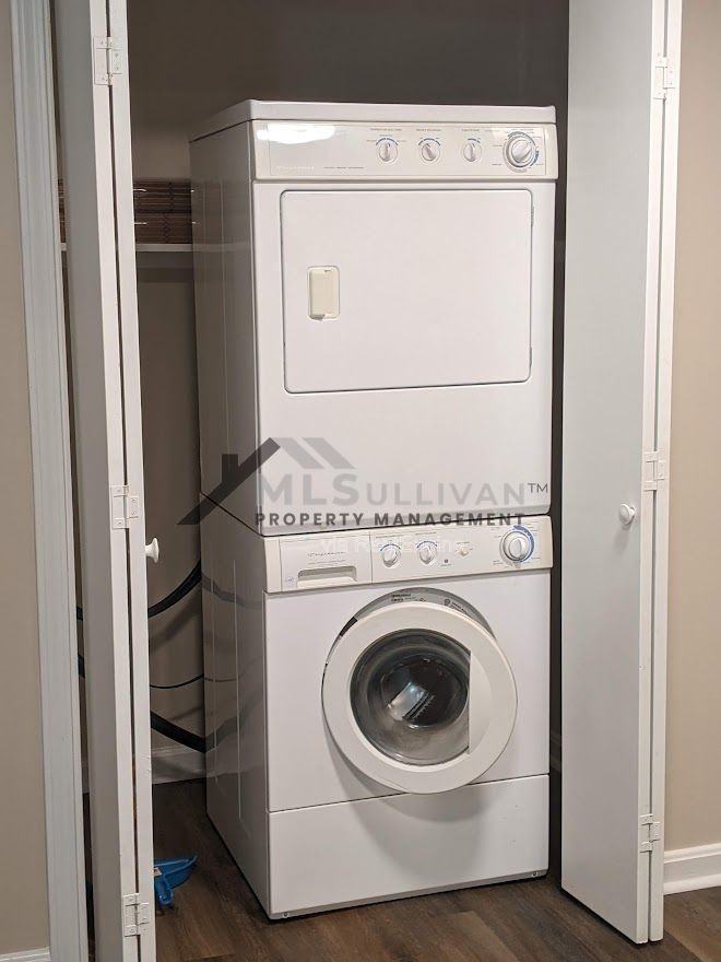 809 Carter Ave - Photo 5 of 14