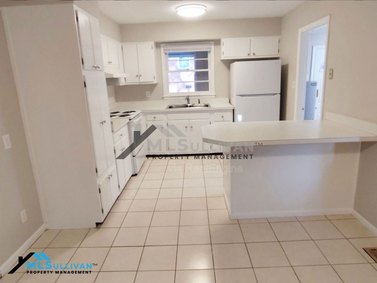 1521 Euclid Rd - Photo 4 of 17