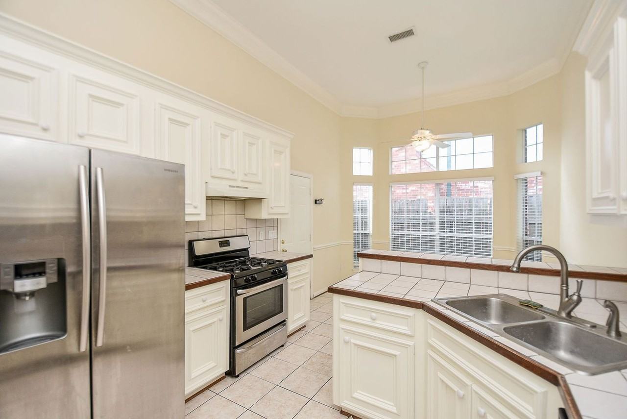 21807 Windsor Castle Dr - Photo 7 of 31