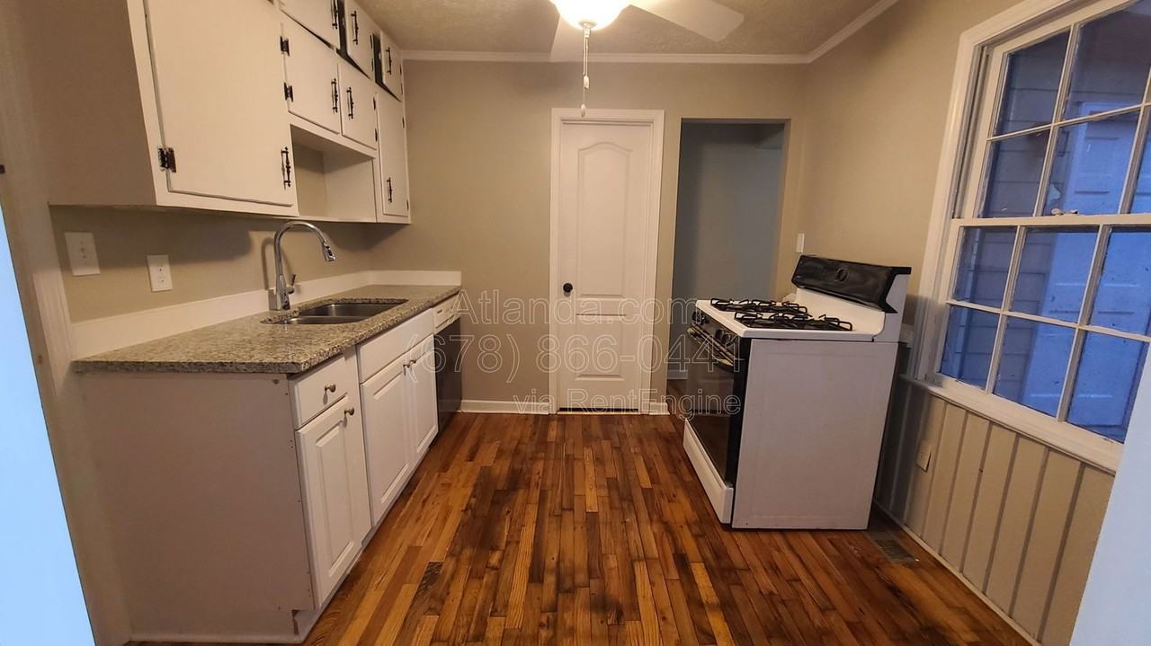 2242 Lawson Way - Photo 6 of 17