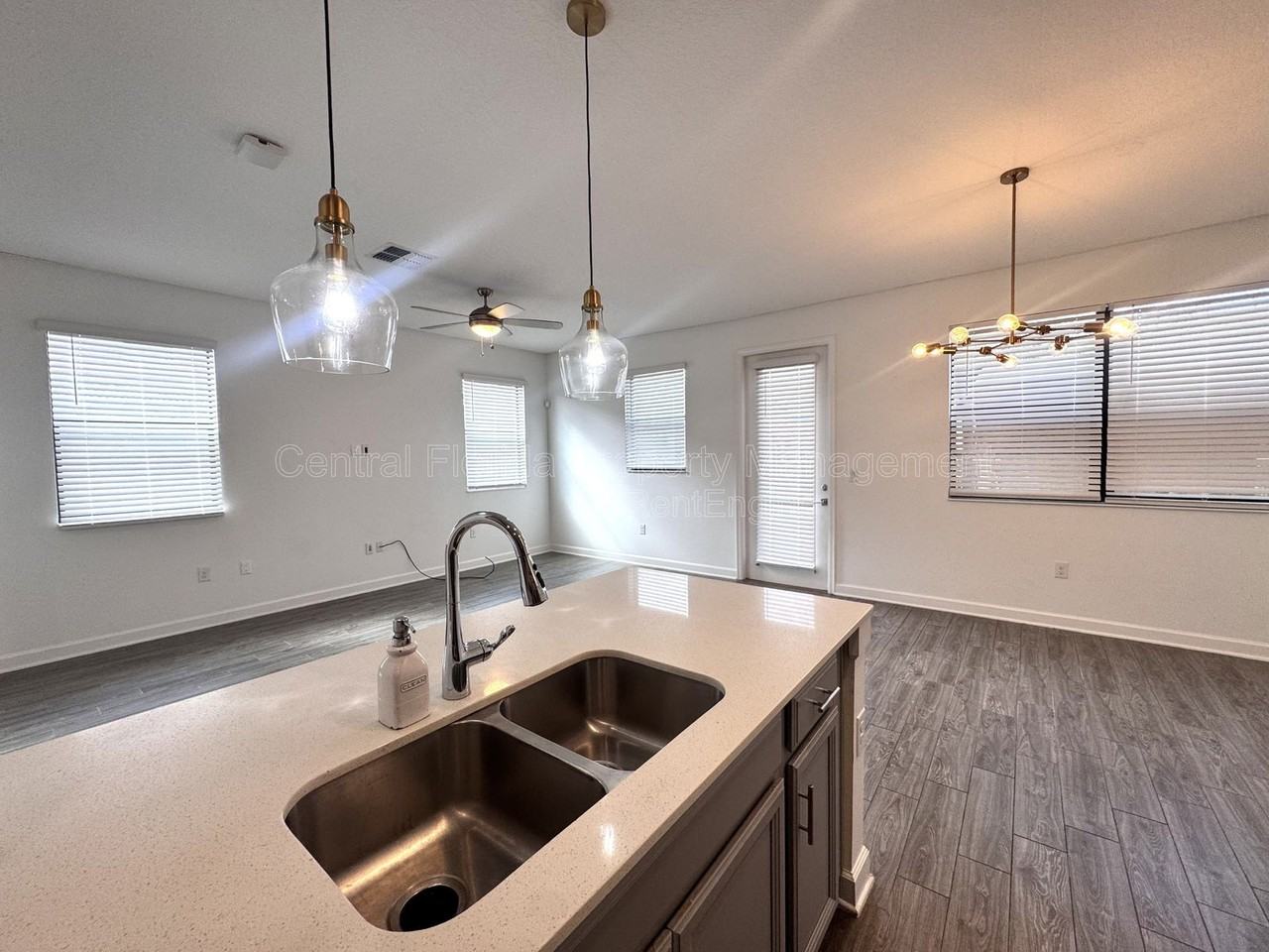 1256 Payne Stewart Dr - Photo 7 of 35