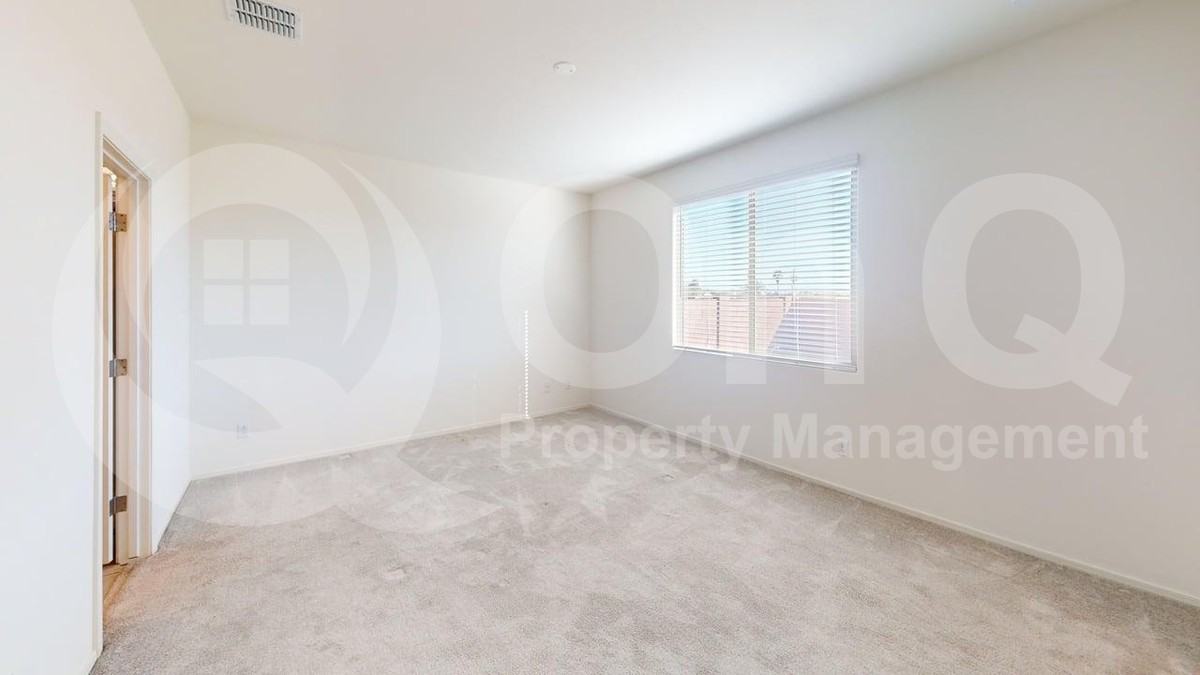 4615 W Cantona St - Photo 6 of 15