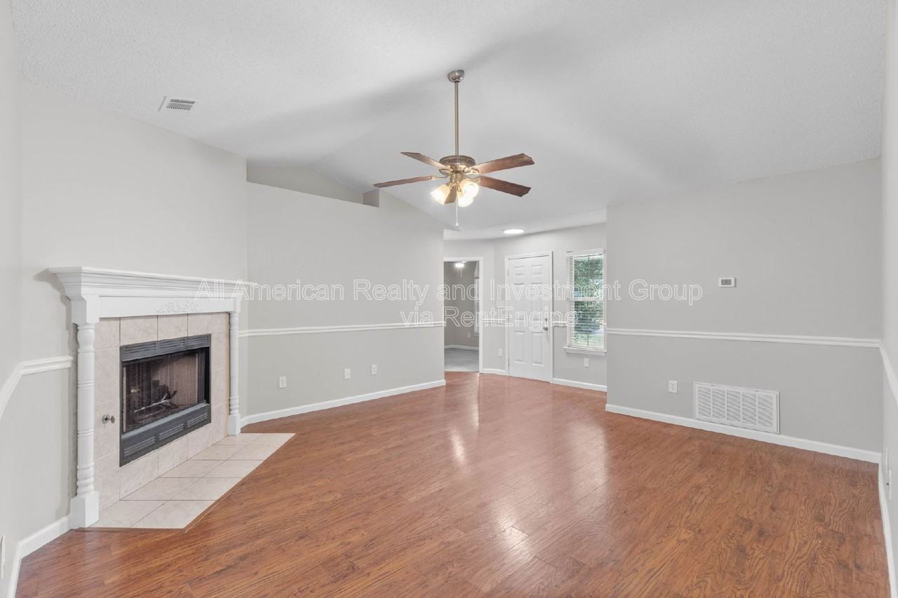 993 John Wayne Cir - Photo 5 of 25