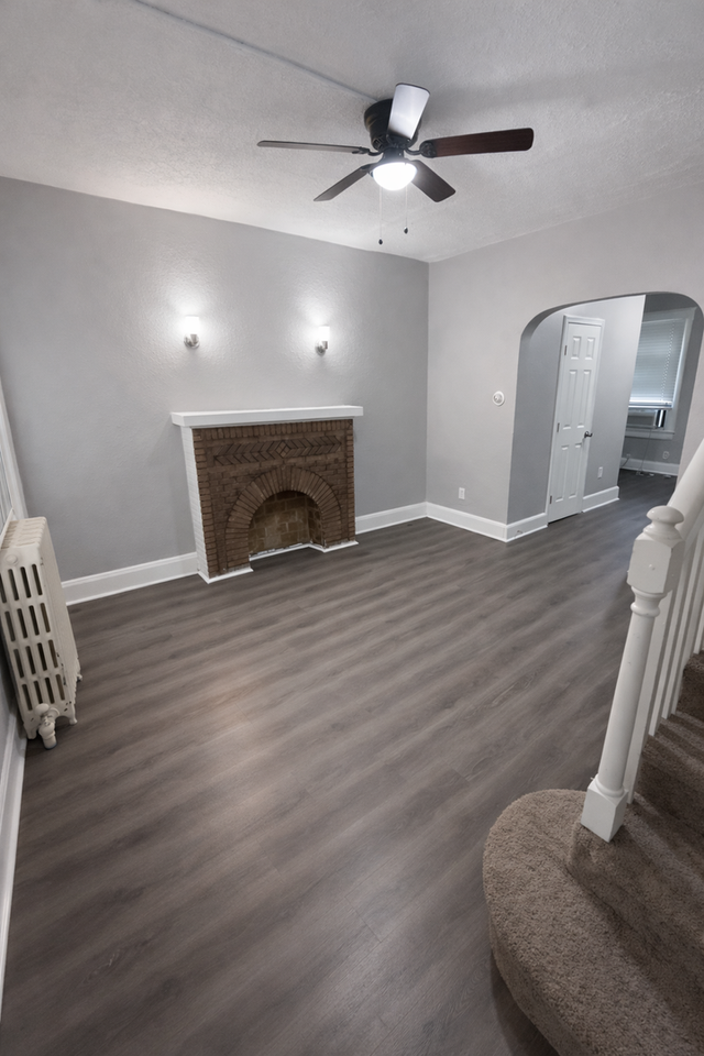 3309 Presstman St - Photo 2 of 12