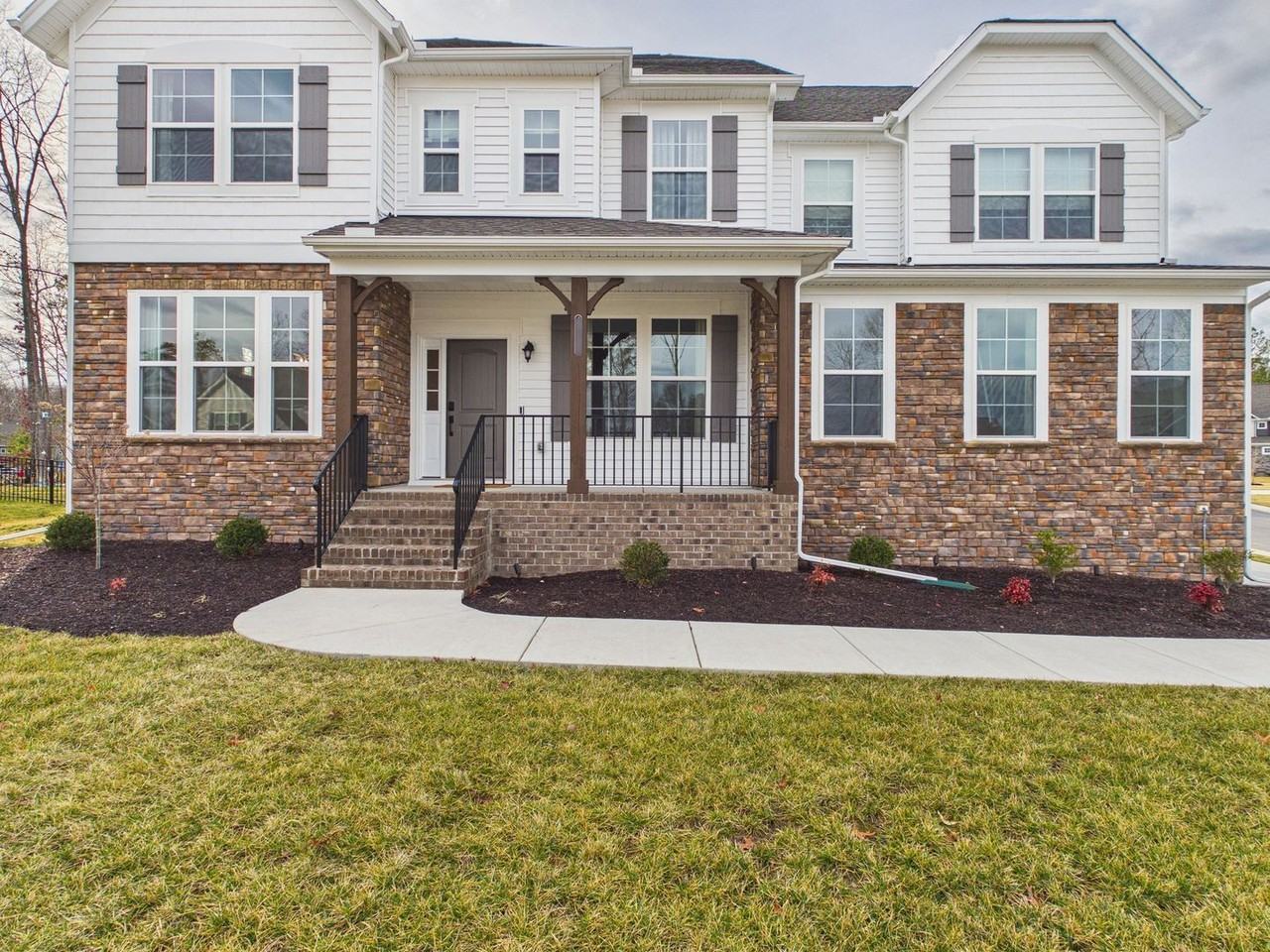 4725 Tuscany Pl - Photo 2 of 39