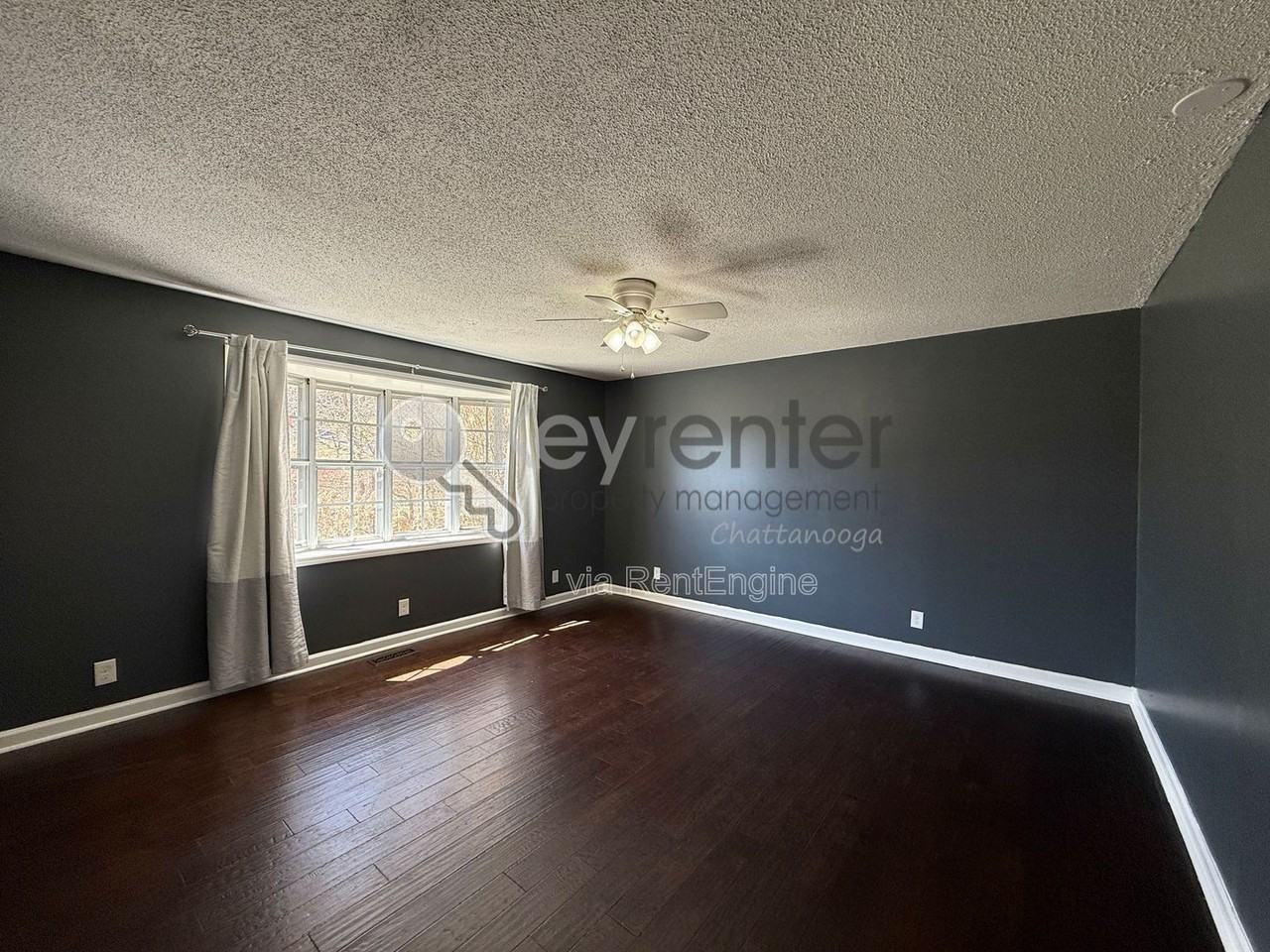 809 Trotter Ln - Photo 5 of 21