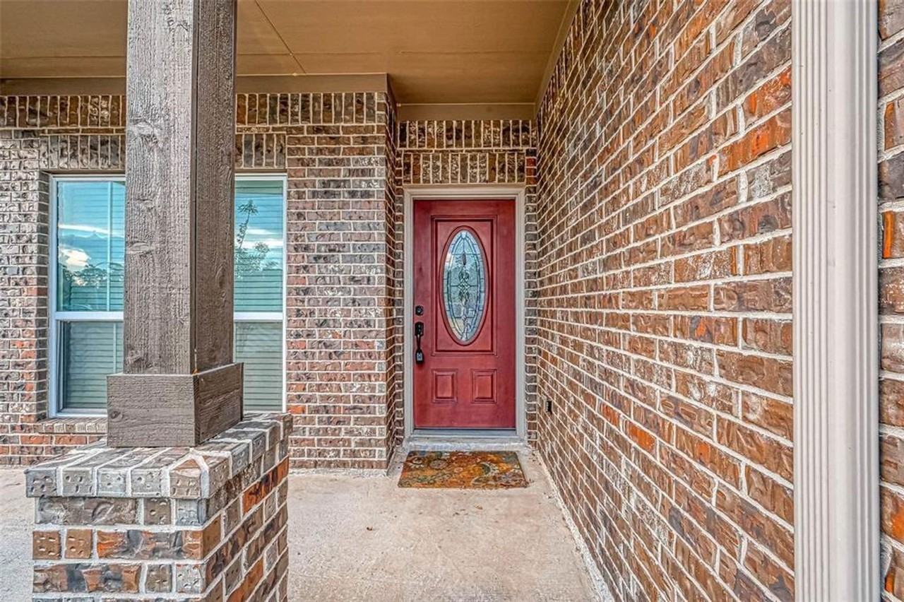 2561 Magnolia Fair Way - Photo 5 of 43