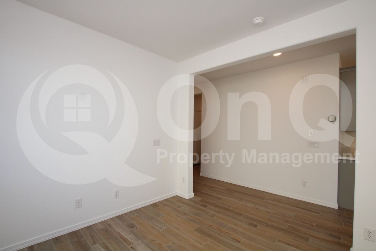 22873 E Happy Rd - Photo 6 of 29