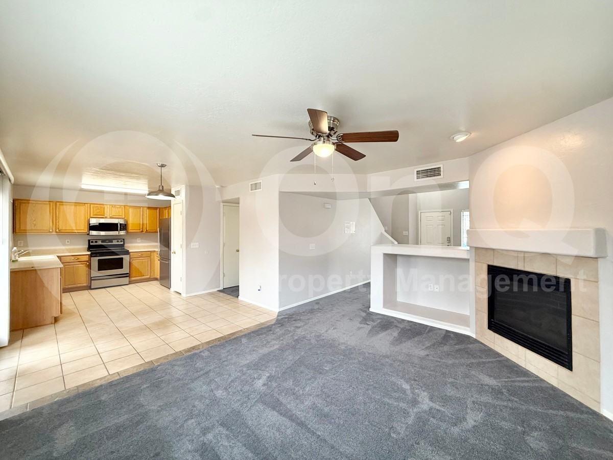 1374 E 10th Pl - Photo 6 of 26