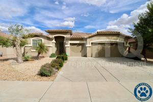 featured image of 321 N Cottonwood St