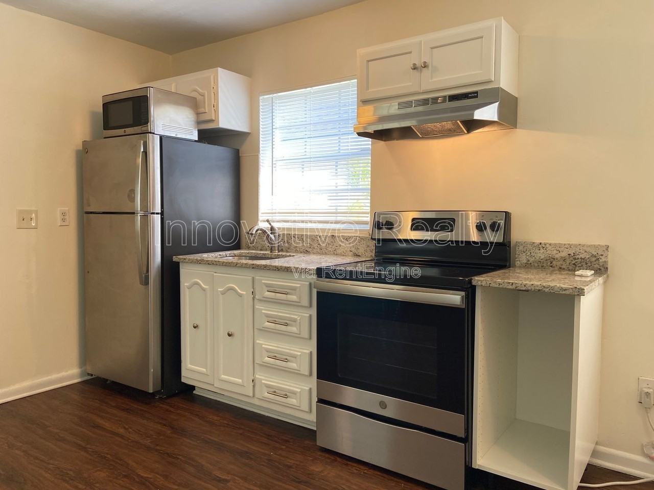 5258 Davisson Ave #A - Photo 4 of 12