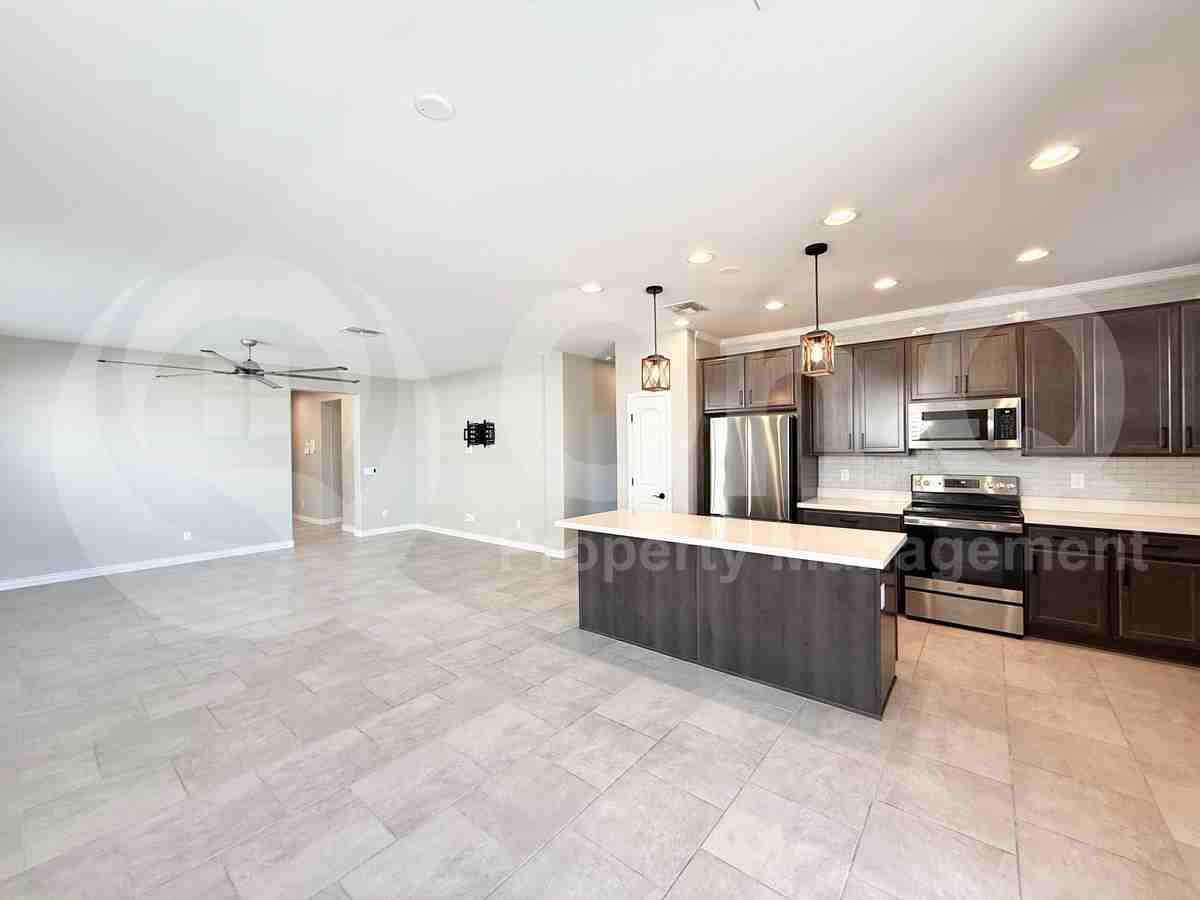 25538 N 144th Ln - Photo 5 of 23