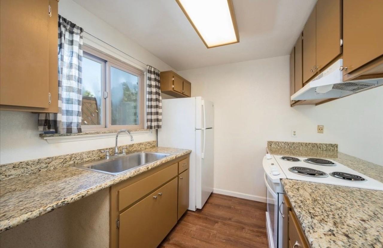 1416 San Luis Dr - Photo 6 of 9