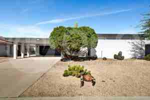 featured image of 14429 N Boswell Blvd