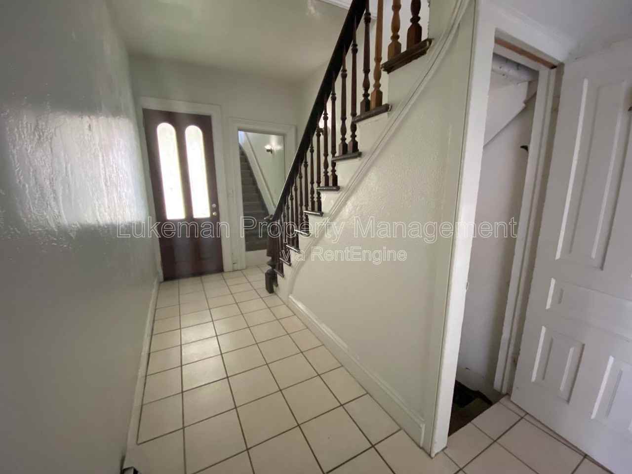 431 W Vine St - Photo 7 of 32