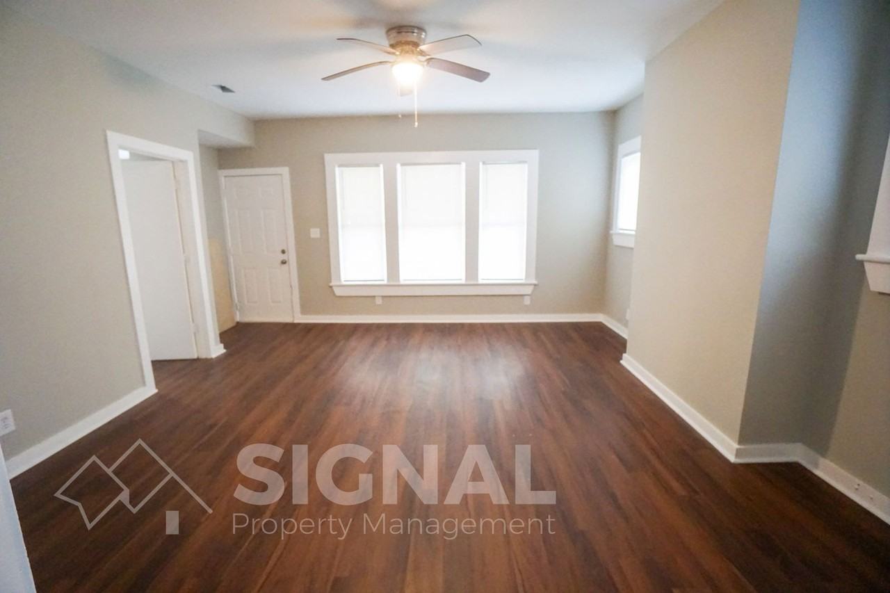 3845 36th Ave N - Photo 3 of 20