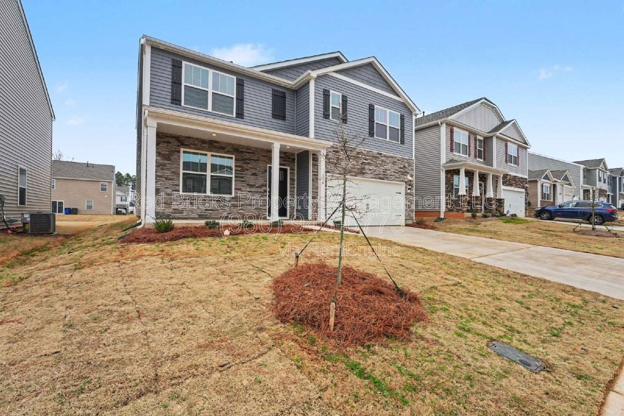 136 Meadow View Dr - Photo 4 of 36