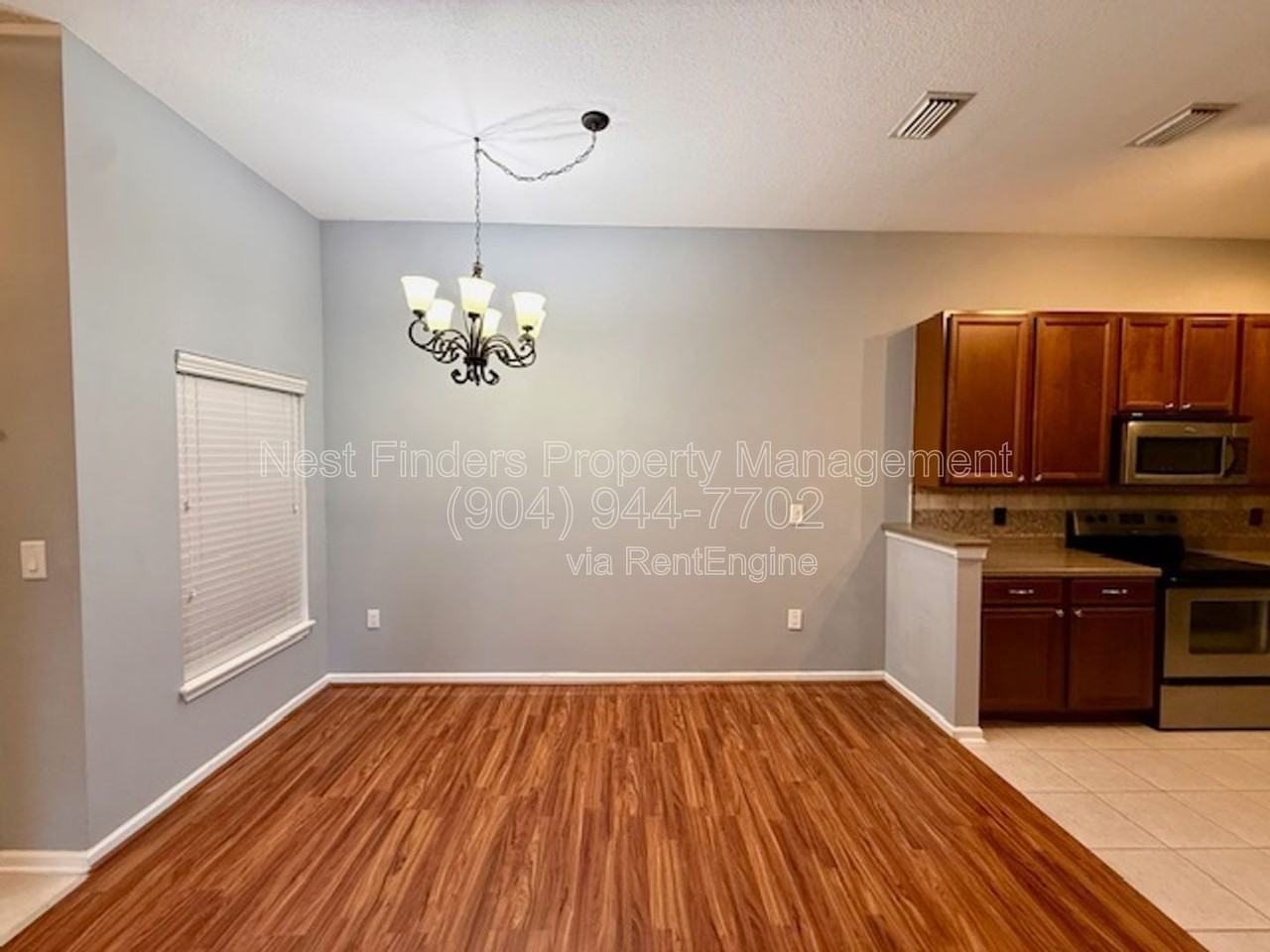 7067 Deer Lodge Cir #110 - Photo 7 of 29