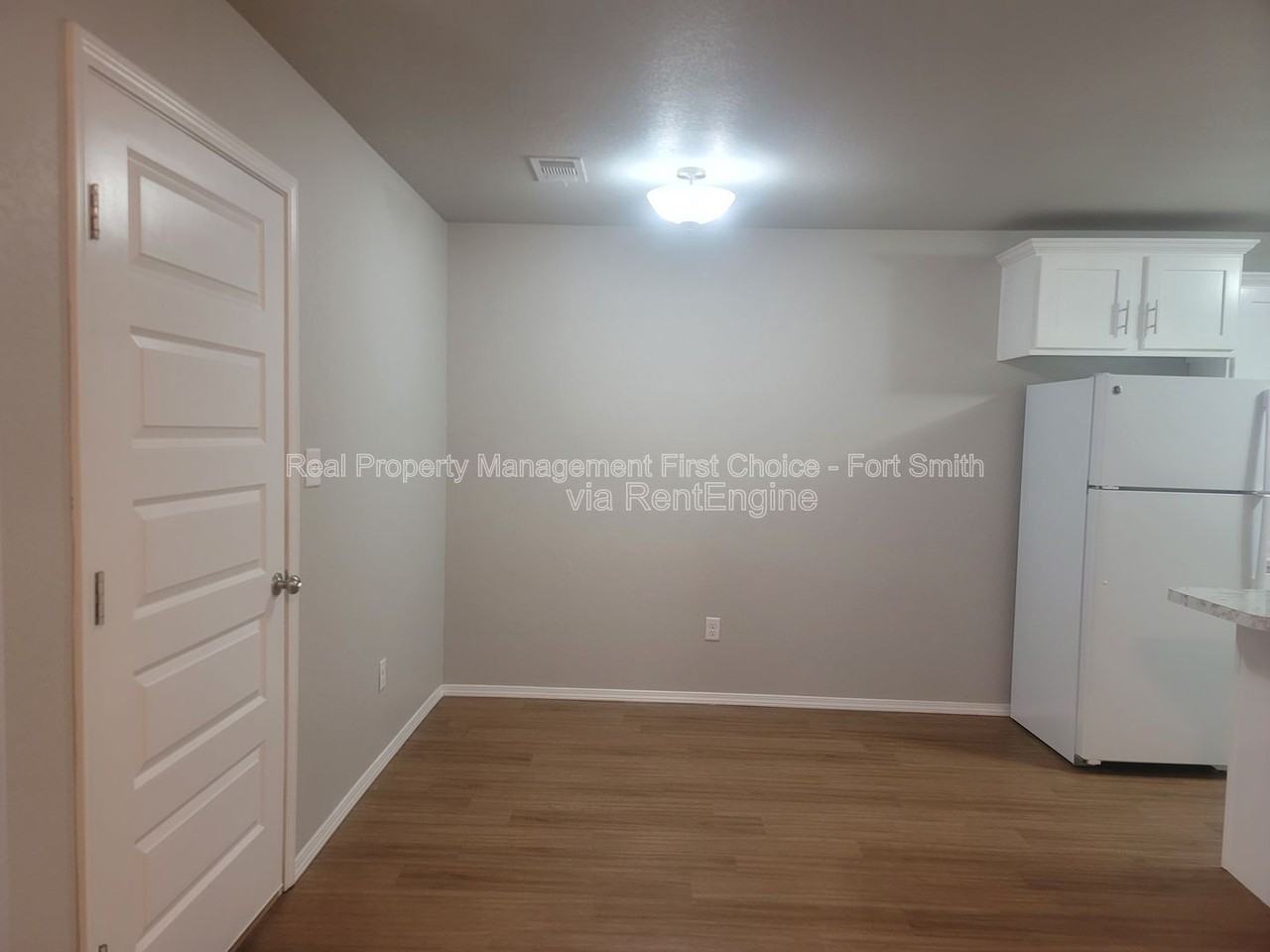 2101 Ingalls Ln #A - Photo 4 of 15