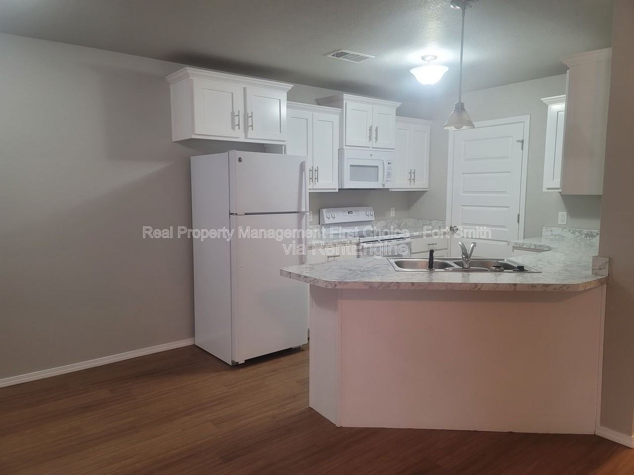 2101 Ingalls Ln #A - Photo 5 of 15