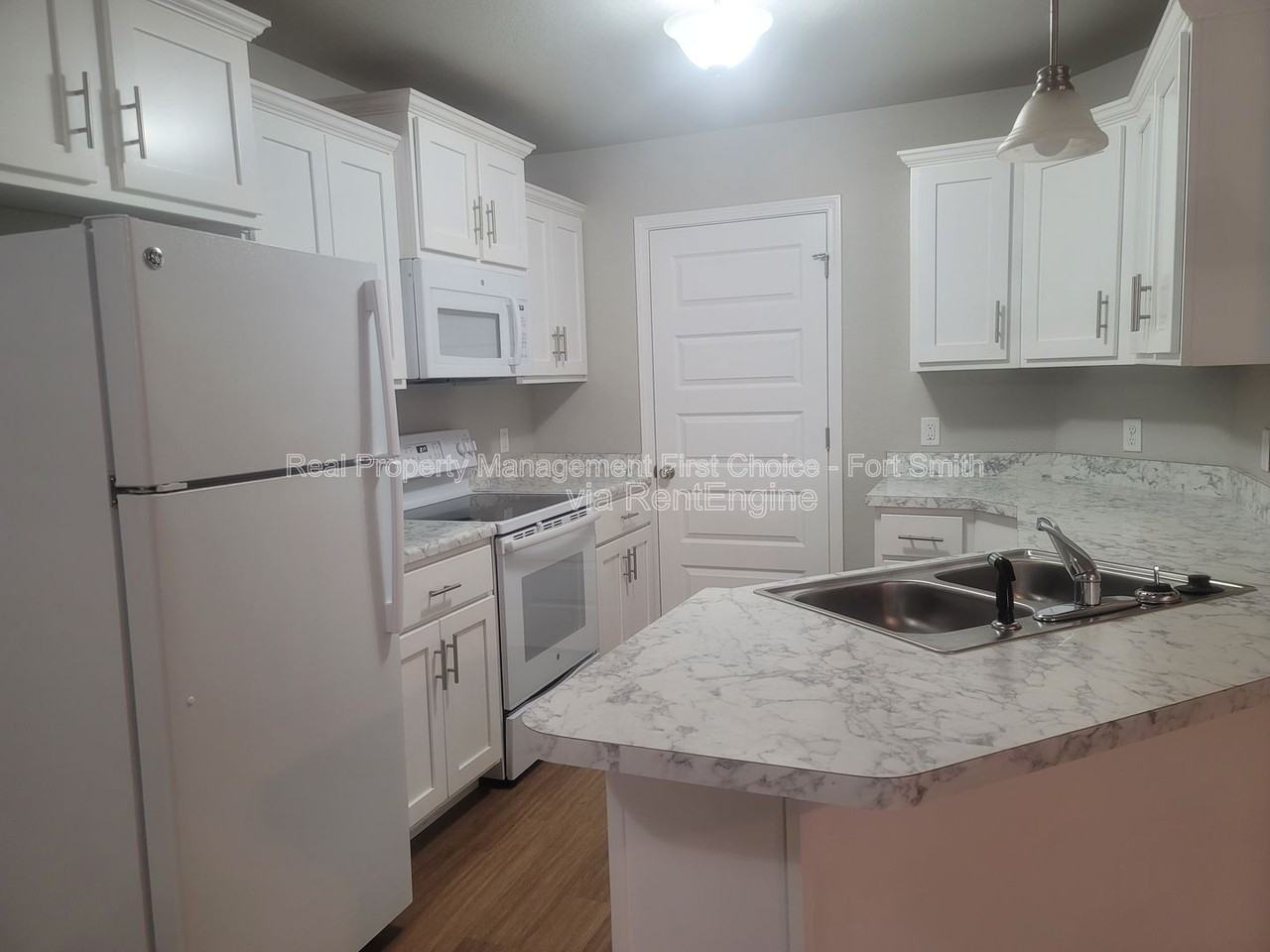 2101 Ingalls Ln #A - Photo 6 of 15