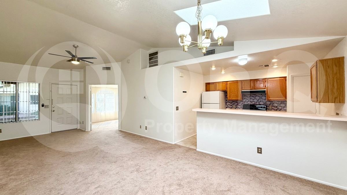 8140 N 107th Ave #287 - Photo 4 of 14