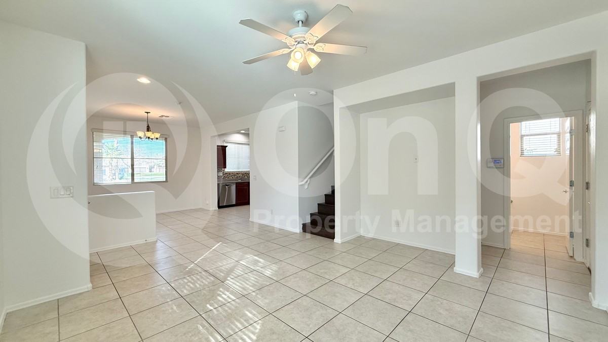 2694 N 73rd Dr - Photo 5 of 24