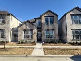 featured image of 7013 Lathrop Ln