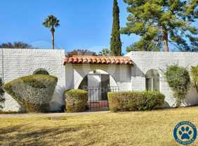 747 W Las Lomitas Rd - Photo 1 of 1