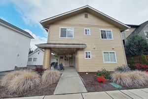 featured image of 620 Nw Kings Blvd #200-5