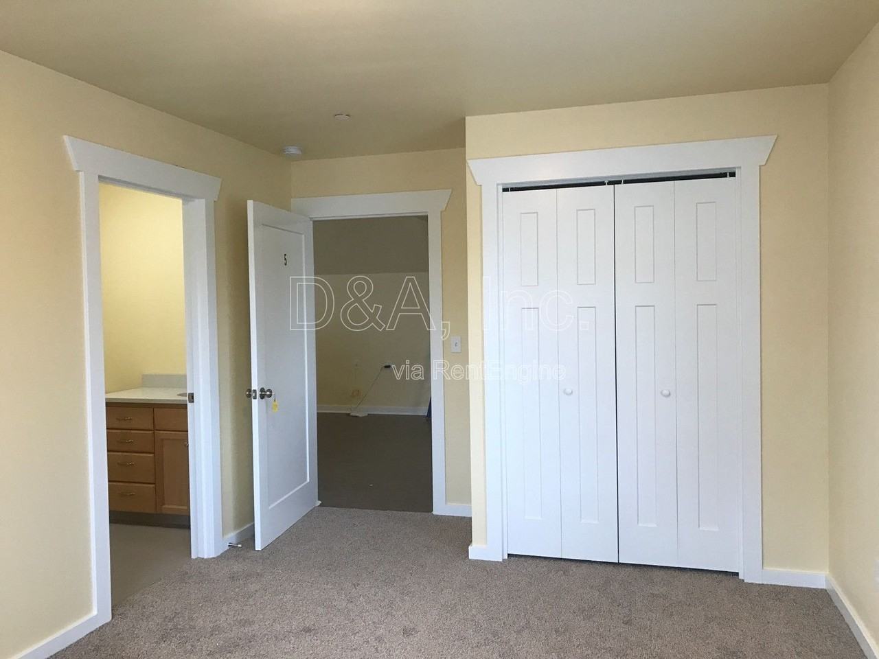 620 Nw Kings Blvd #200-5 - Photo 3 of 6