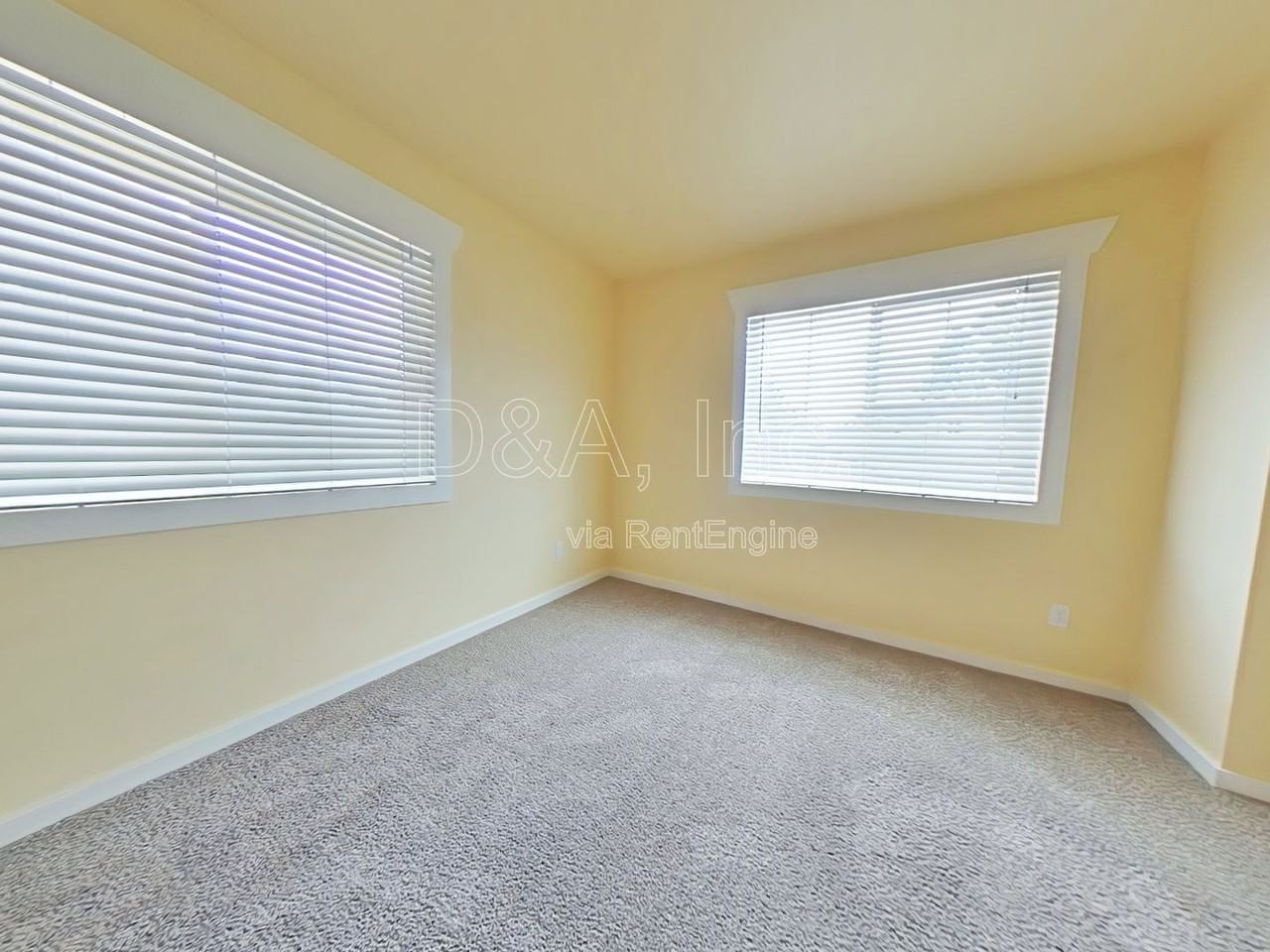 620 Nw Kings Blvd #200-5 - Photo 4 of 6