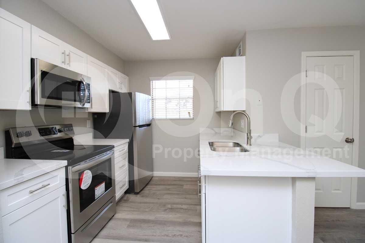 625 S Westwood #197 - Photo 4 of 15