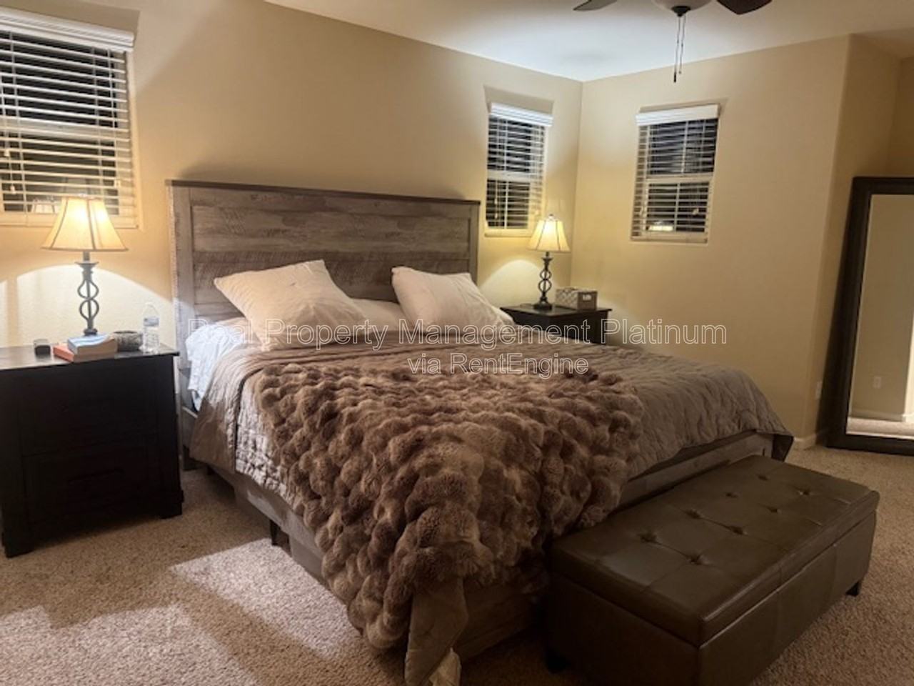 1532 N Sanders Ave - Photo 6 of 11