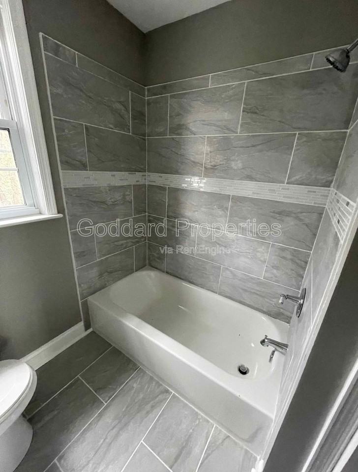 5916 Northwood Dr - Photo 6 of 23