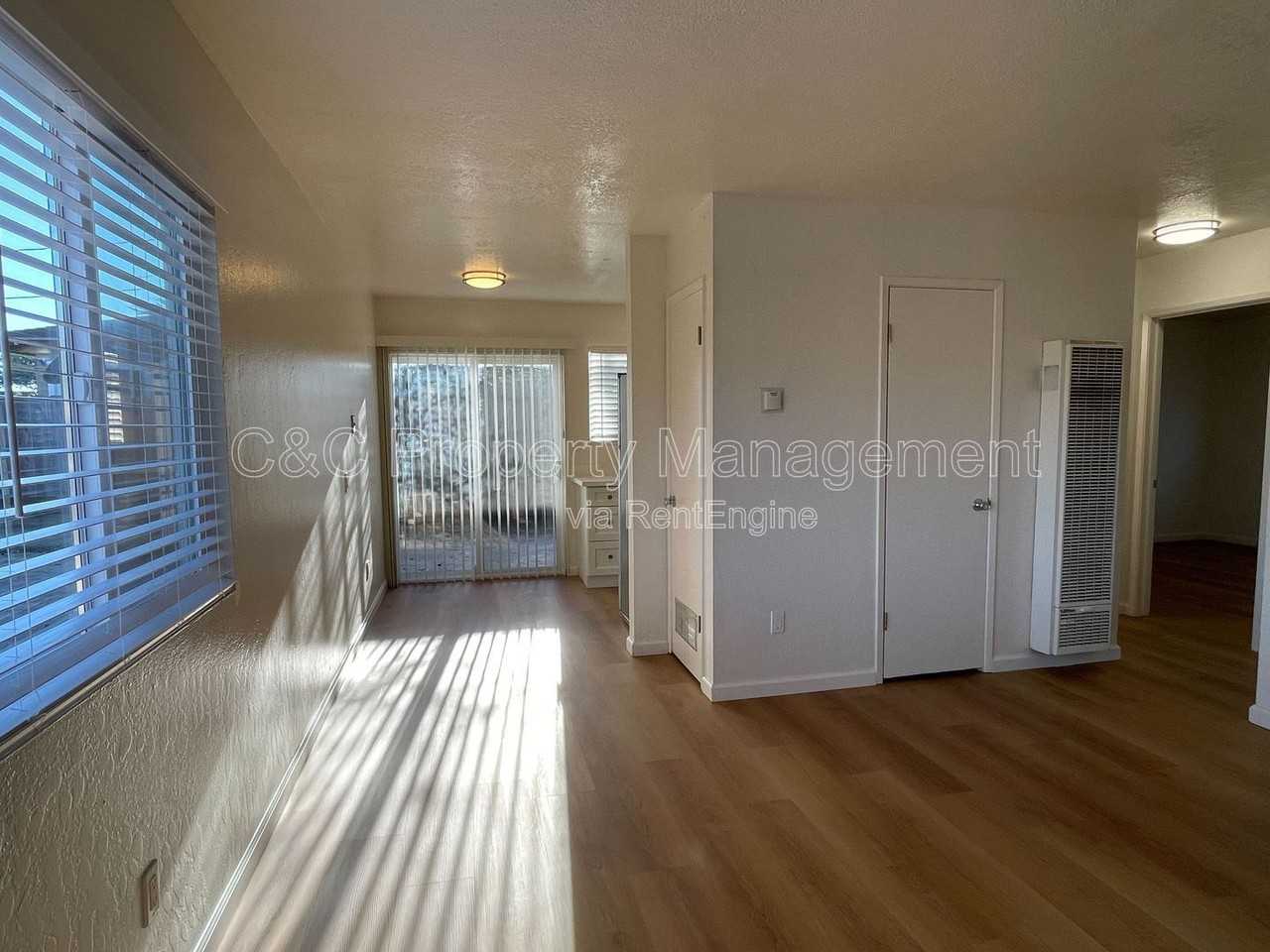 226 Harben Cir #7 - Photo 2 of 9