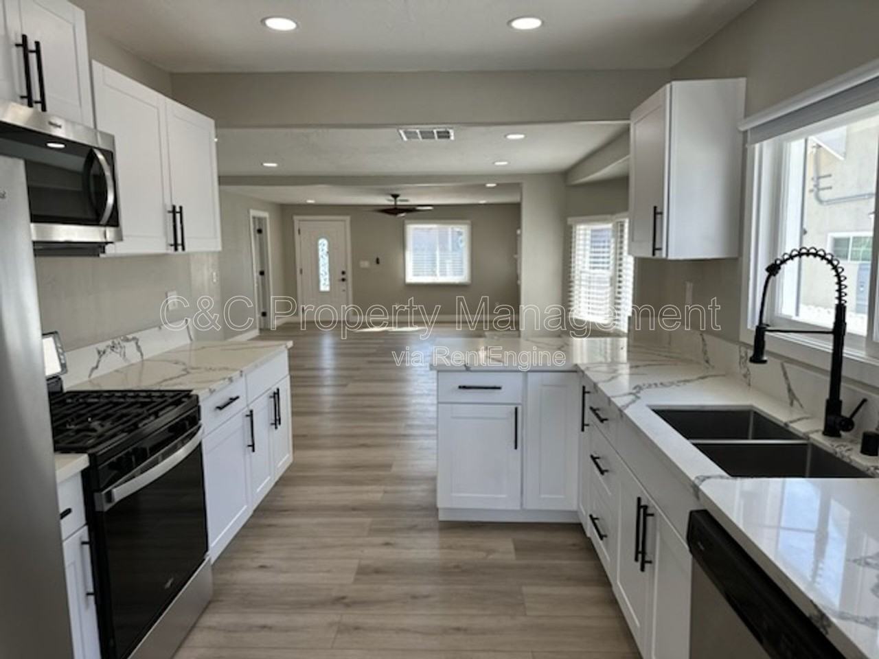 1519 W 22nd Pl - Photo 4 of 35