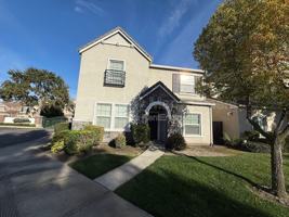 featured image of 10628 Siskiyou Ln